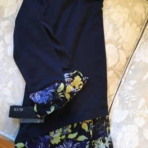 NWT ALYX blue Floral Top Size XS